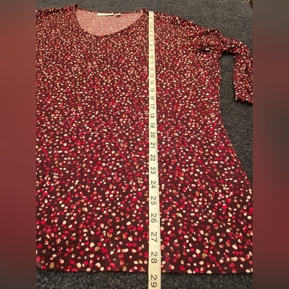 Susan Graver Blouse Top 2x  Abstract V Neck Stretch Long Sleeve - Picture 7 of 9